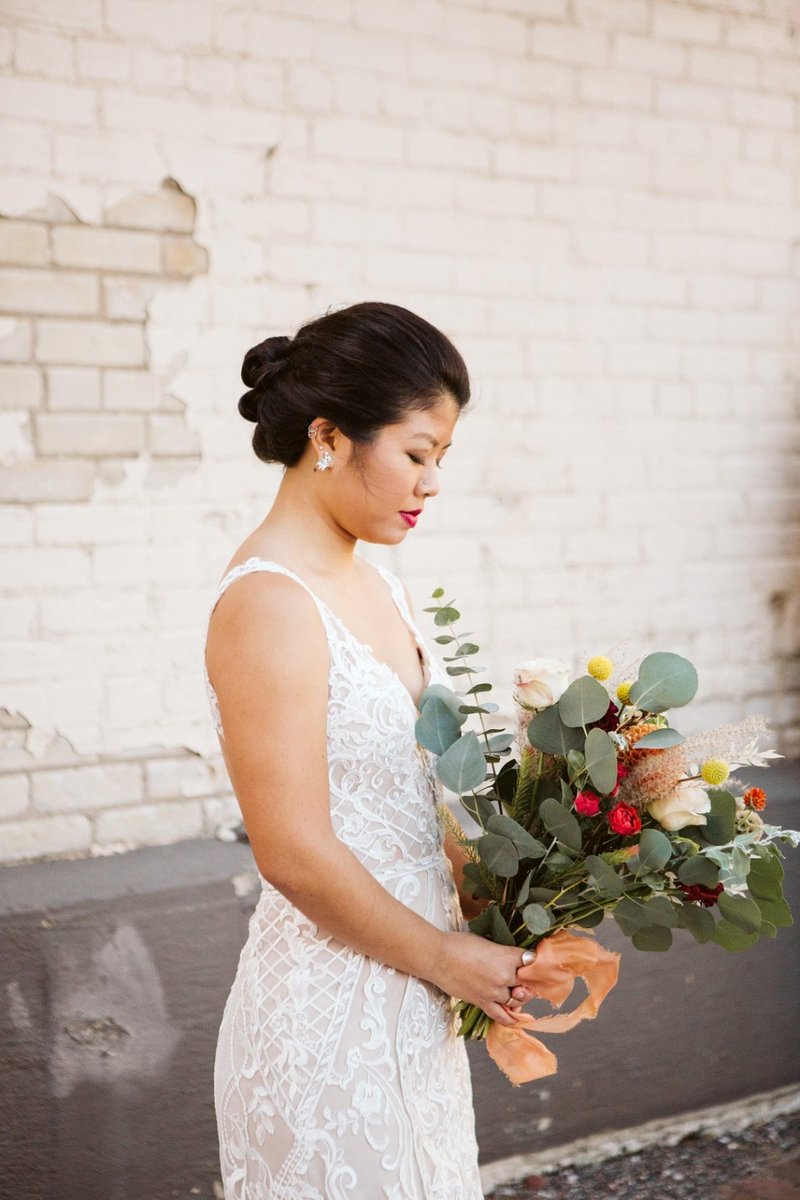 bride_every's tweet photo. Hansel &amp; Holmes https://t.co/3H9R7mzdYW https://t.co/Gh9RFq7xEn