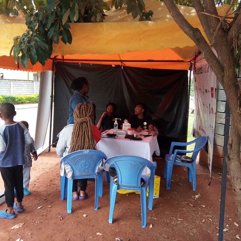 Fertility_Point's tweet photo. We had a #free Fertility Point camp at Nyayo Estate last weekend. In case you missed us, you can come visit us at Fortis Suites along hospital road,  first floor or call us on+254787050074  #fertilitypoint #medicalcamp #IVF #ivfjourney #reproductivehealth https://t.co/4VQTkNHf43