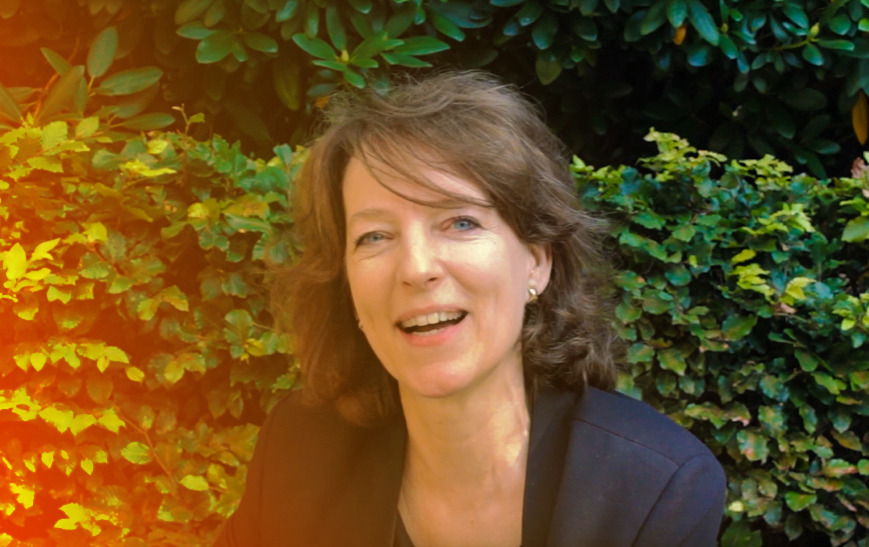 Lizzy Doorewaard bespreekt in deze editie van Commissaris Class het vrouwenquotum. Wanneer kies je een vrouwelijke commissaris? commissarissen.nl/2020/02/24/com…