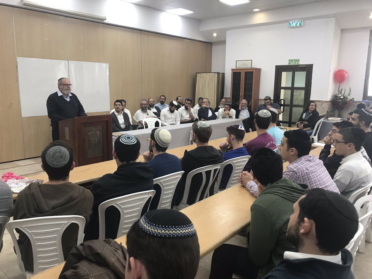 Shaalvim's tweet photo. Today the Yeshiva gathered together to thank Ayala, one of the maintenance workers who had been working in Yeshiva for over 20 years! Ayala is retiring this week. We would like to express a deep Hakarat Hatov to her for all of her hard work and commitment to Yeshiva! Thank you! https://t.co/RBH7aRkh0C