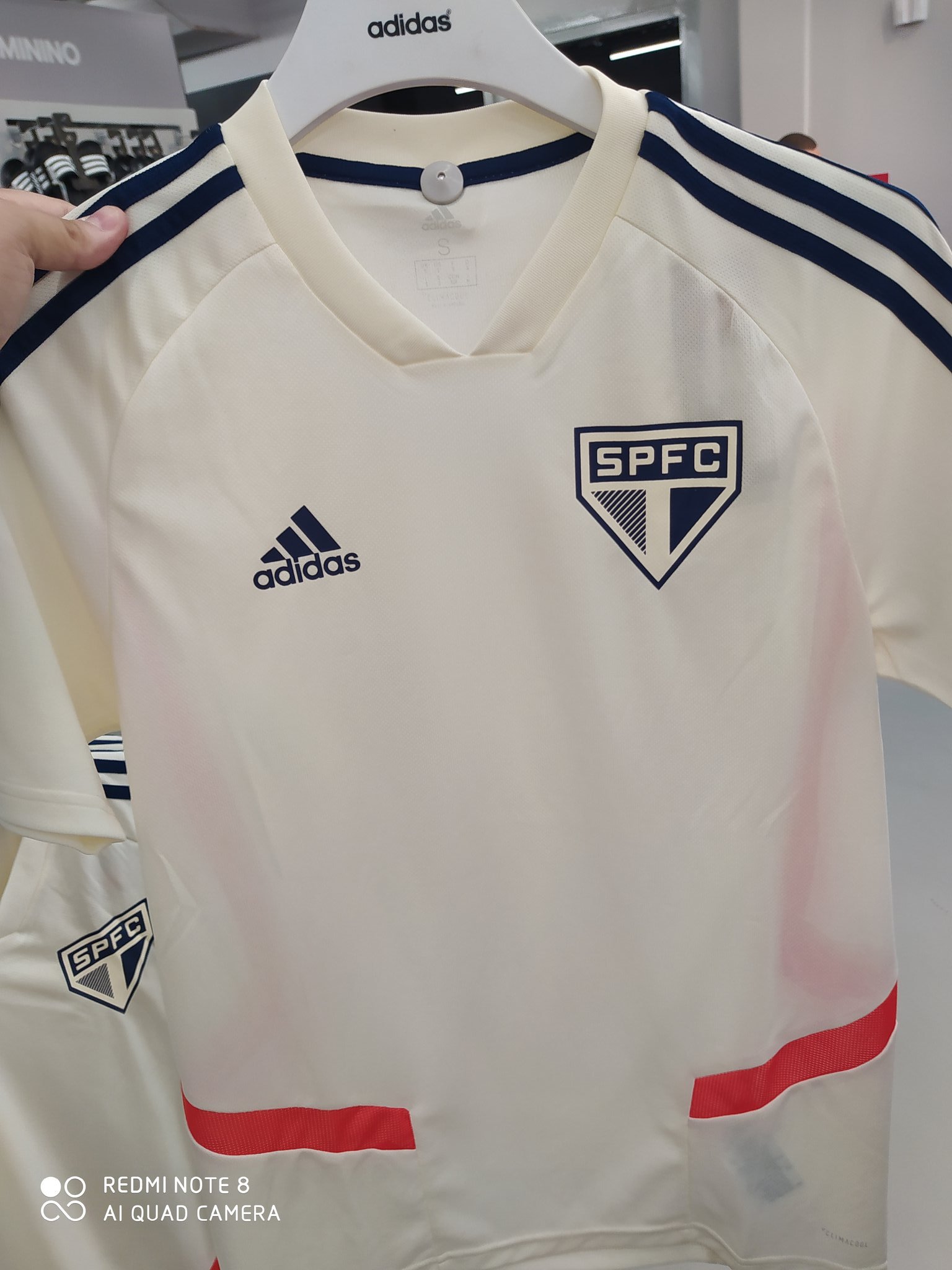 loja adidas extra anchieta