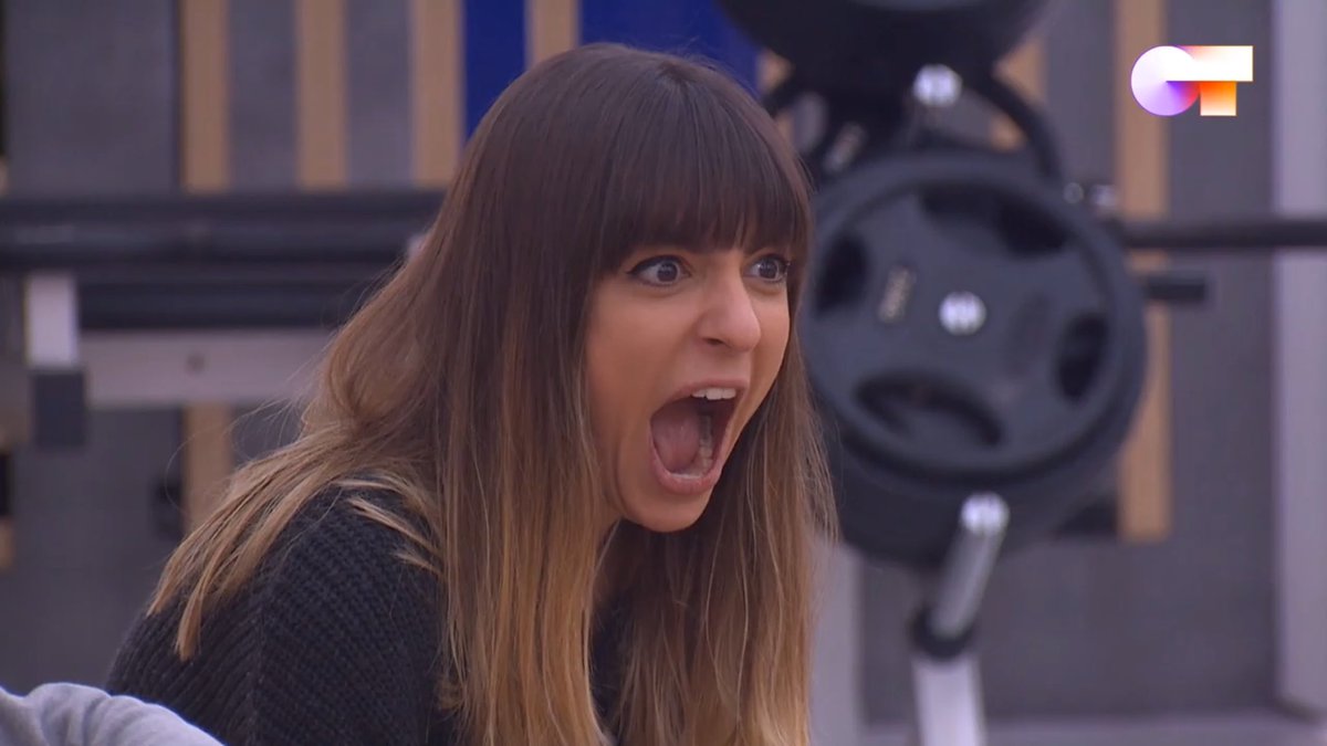 spoilereasons's tweet photo. QUE LE HAN DADO TUSA A ANAJU LA PODEMOS HACER FAVORITA YA? #OTDirecto24F https://t.co/wsy2NlNd1Y