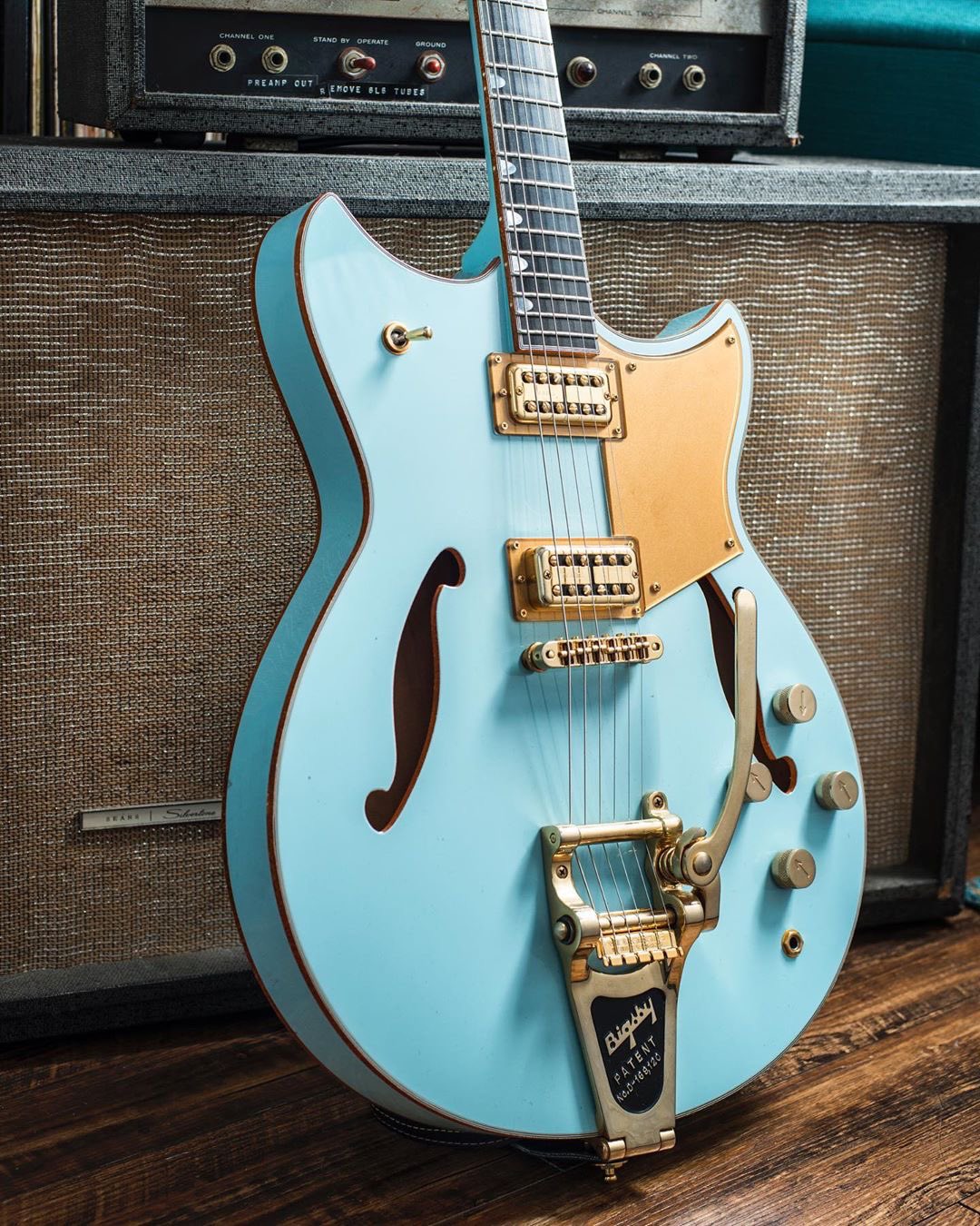 Yamaha custom shop online guitar