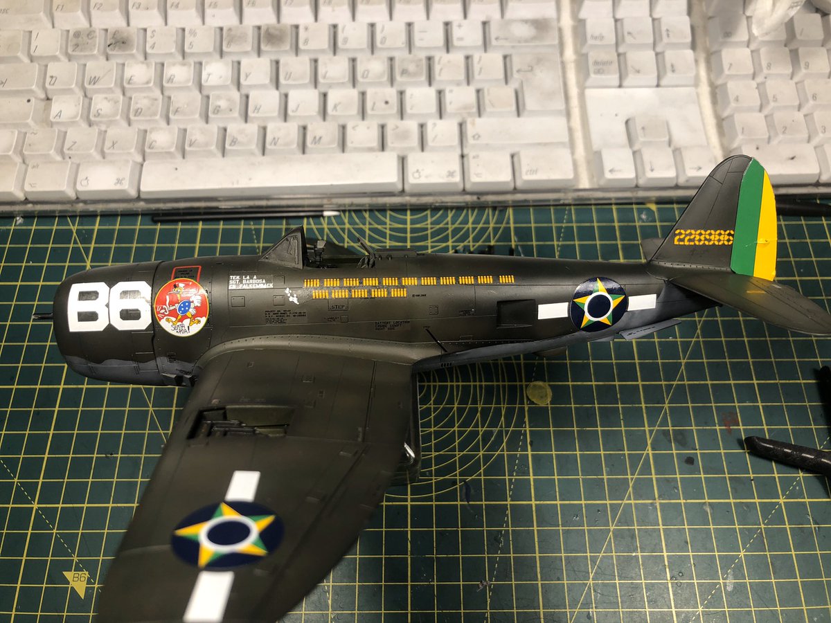 bulldogscalem's tweet photo. ✈️P-47 D
📏1/48
🛠Italeri Redbox of the Academy kit
🎨 -
Decals done
#wip #workinprogress
#scalemodel #scalemodelling #scalemodeling #scaleairplane
#scalemodelkit #scalemodeler https://t.co/REeQ5hS6Hi