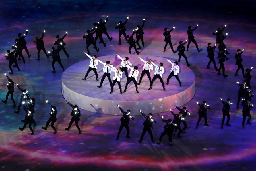 pcy301namjaaa's tweet photo. Exo was named the #NationPick two years ago for this historical, legendary performance. Time fliews so fast!!
@weareoneEXO @Olympics https://t.co/nd0WbkLhrQ