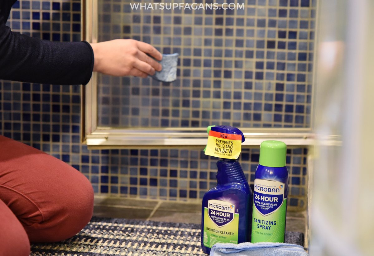 whatsupfagans's tweet photo. For everyone who's been dealing with sick kids lately, you'll definitely want to read this post!! @Microban24 offers 24-hour bacteria-fighting power that helps stop illness from going from one kid to another. #Microban24Partner #ProtectionThatLivesOn https://t.co/r4XkvbDPv4 https://t.co/tSAwosWnX7