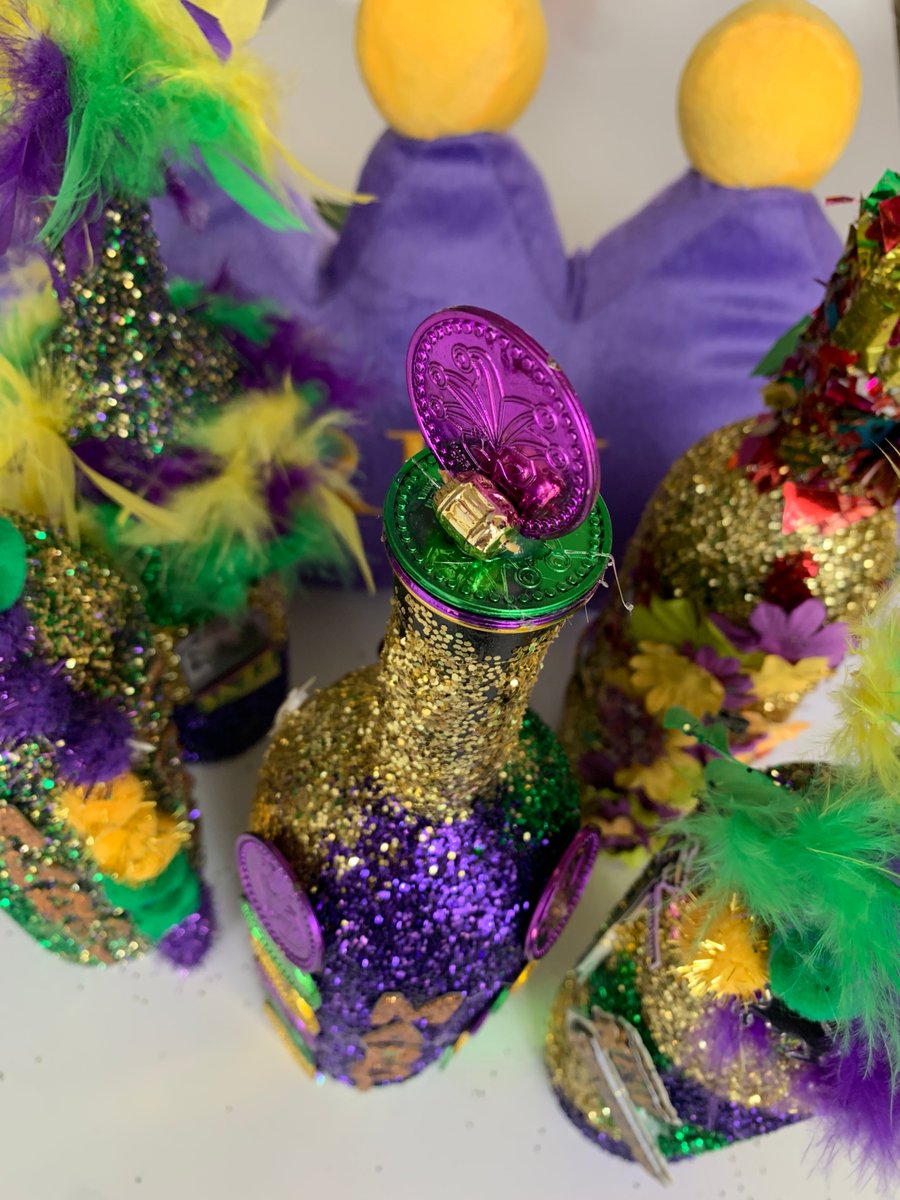 Happy #LundiGras! Tomorrow, some of our lucky mixologist winners will receive Mardi Gras themed hand-made trophies with authentic decorations, and our big winner will even receive a cash prize! Are you in-it-to-win-it?