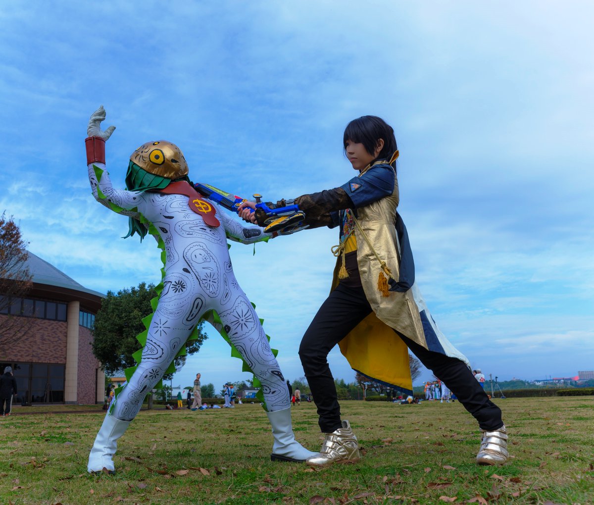 Twoucan キョウリュウゴールド の注目ツイート イラスト マンガ コスプレ モデル