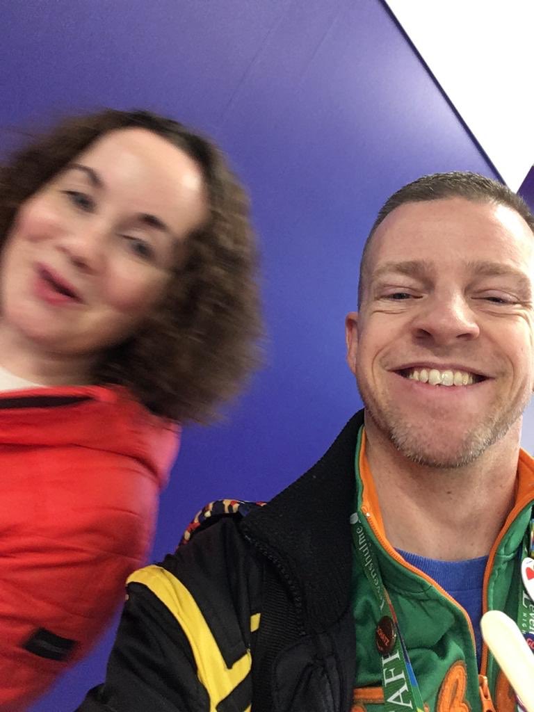 LHS_ Business tweet media