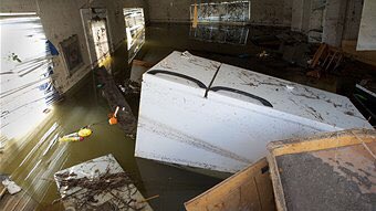 mikegalsworthy's tweet photo. Boris Johnson has indeed visited flood-hit homes. There have been multiple sightings. https://t.co/3hHsti3hYZ