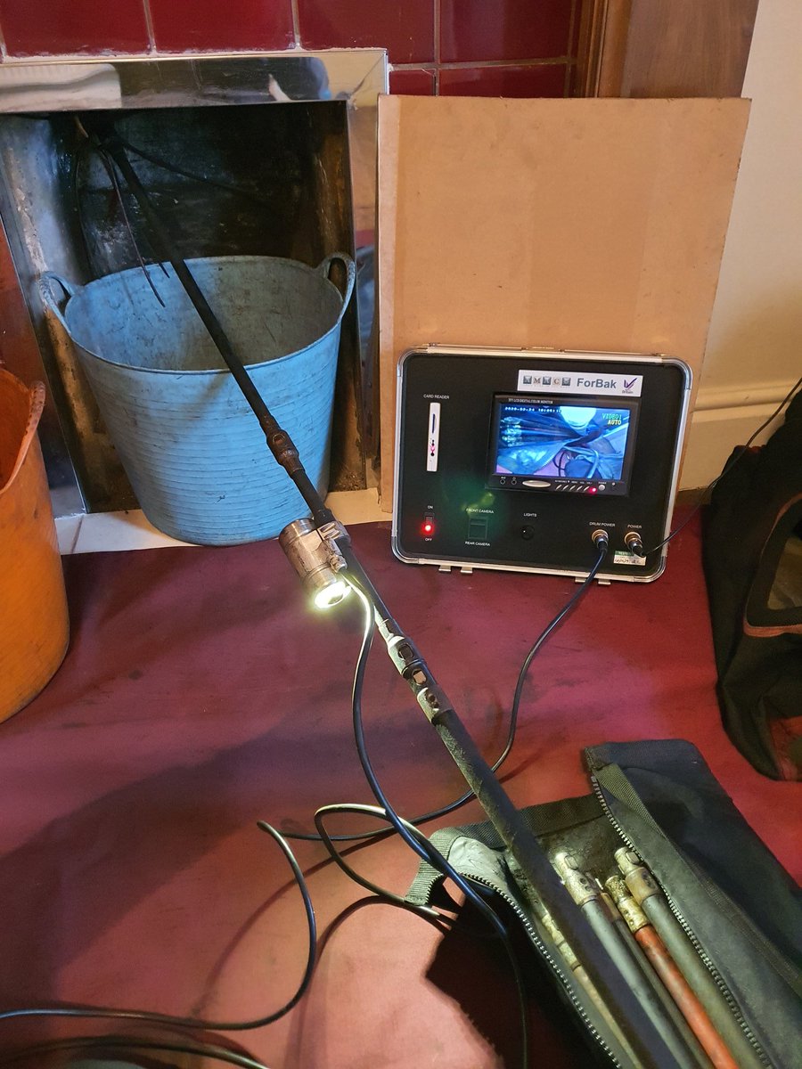 stepintimesweep's tweet image. I bet there are quite a few that would have just fitted a liner in this chimney without even checking it first with a camera first. Fire hazzard this one 🔥I think a sweep and CCTV check of the flue before an installation should be part of Doc J.
#NVQ #Hetas #GOMCS @AMACcameras