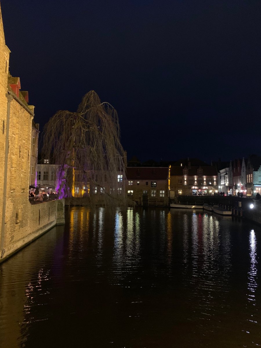rubyhearts's tweet image. A romantic weekend in Brugge travelswithmrsb.wordpress.com/2020/02/24/a-r…