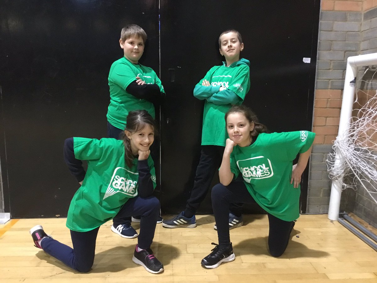 Whitehills_PE's tweet image. These 4 children have been a credit to Whitehills today representing @NorthamptonSSP in @NewAgeKurling at the @YourSchoolGames winter county finals. They came 4th, playing exceptionally well and displaying brilliant teamwork, respect, determination and self belief. 👏 👏 🥌
