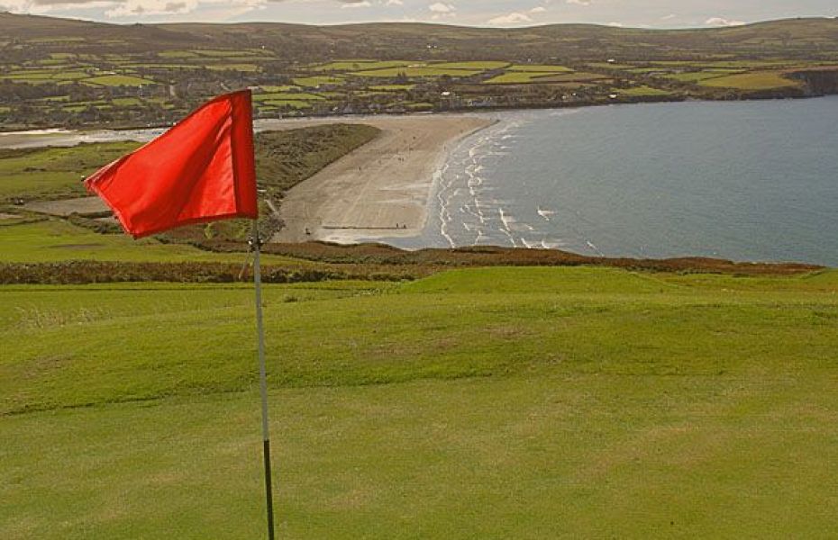 Test your game of golf at Newport Links Golf Club in Pembrokeshire, Wales.

Get together and enjoy a round on their 18 hole links golf course with its stunning views of Newport Bay from every hole. Golfers of all standards are very welcome at Newport Sands.
