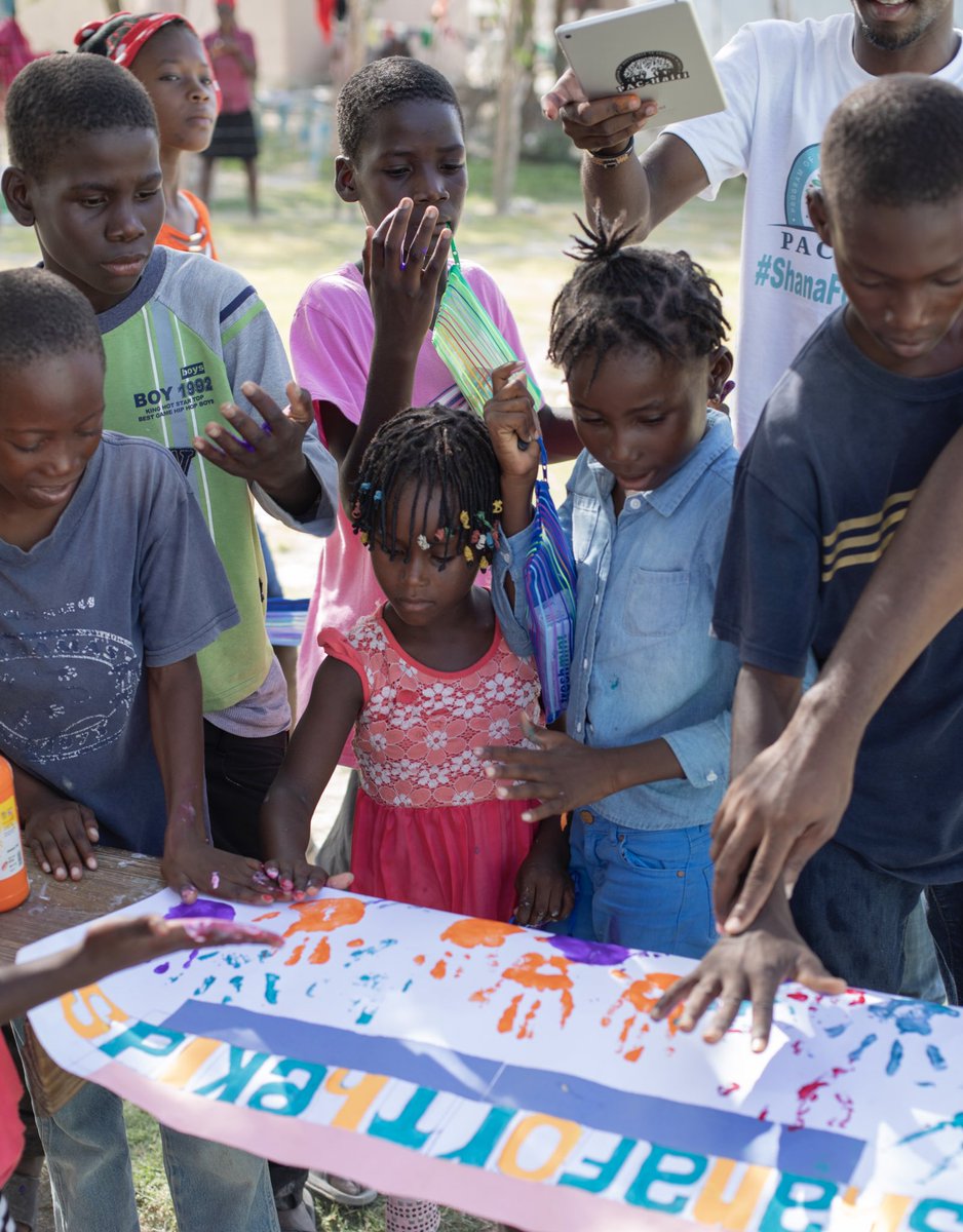 shanaforthekids's tweet photo. Anpil Fwa, Ou pa Bezwen ba yo anpil Bagay pou yo kontan, Prezans ou sèlman Sifi.
#PouTimounYo
#CharityRun 
   Kontinye Swiv nou tout Kote. https://t.co/Xsydl7XNQX