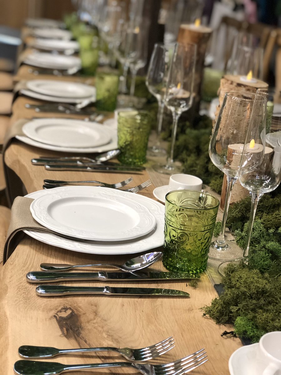 Mackenzie11131's tweet photo. @norfolksuffolkbrideandshows @BrideWedShow @banquetinghire.co.uk great day at the Norfolk Suffolk Wedding Show, lovely new stock from Banqueting Hie #Norfolk #Suffolk #weddings #events #catering #mackenziedavid https://t.co/SJkQUvYffc