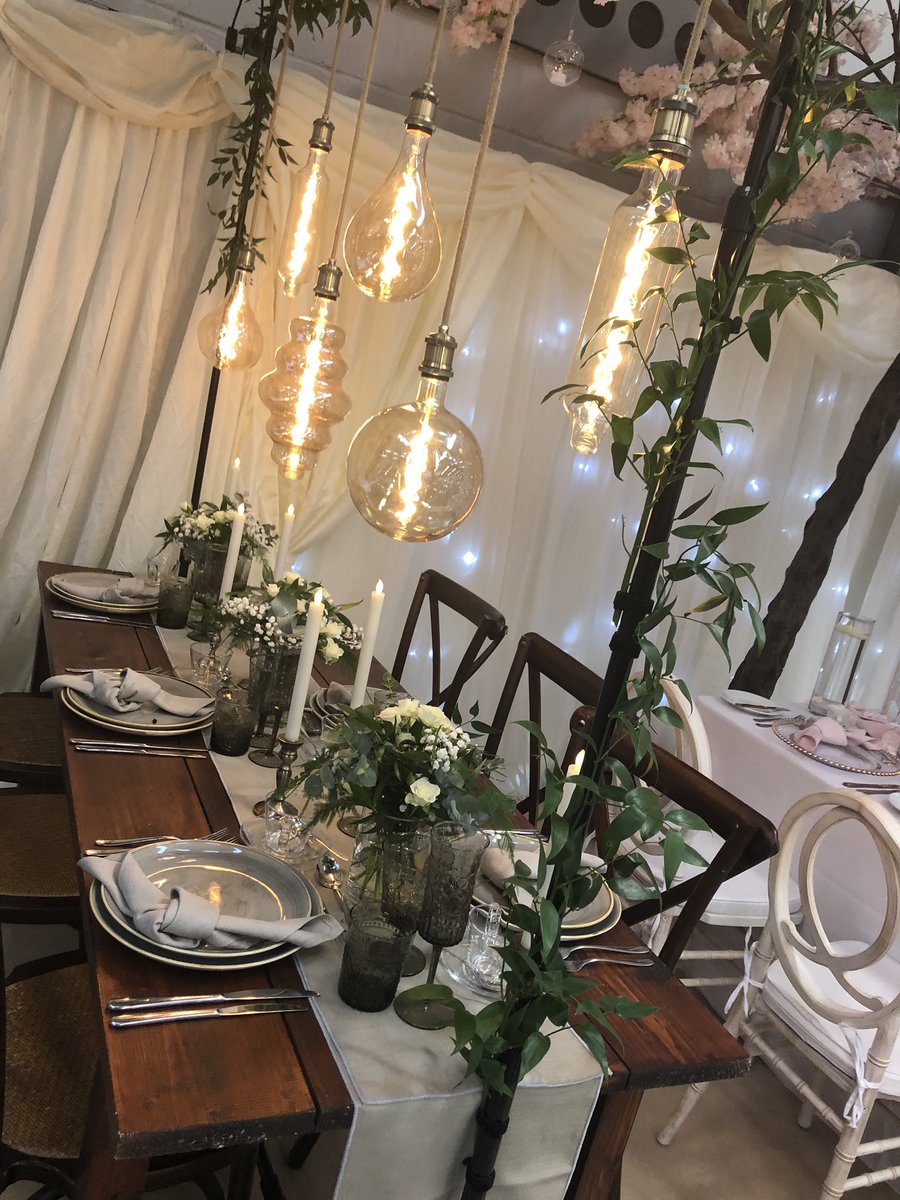 @norfolksuffolkbrideandshows @BrideWedShow @banquetinghire.co.uk great day at the Norfolk Suffolk Wedding Show, lovely new stock from Banqueting Hie #Norfolk #Suffolk #weddings #events #catering #mackenziedavid