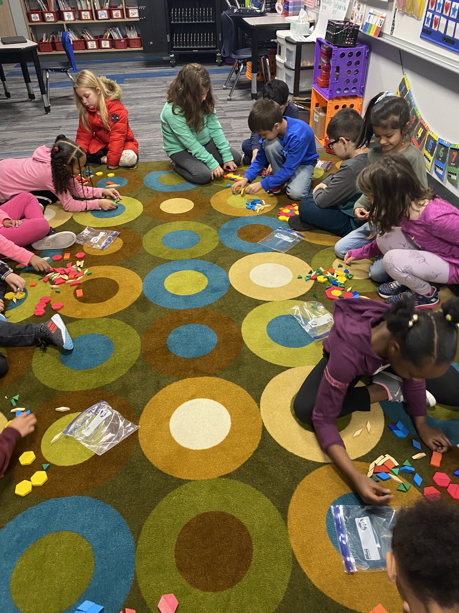 Mrsjennstephens's tweet photo. Kicking off our shape unit by exploring shapes and see what can be made from them. #cpfirst #ISDfirst https://t.co/fLyvJV1uYa