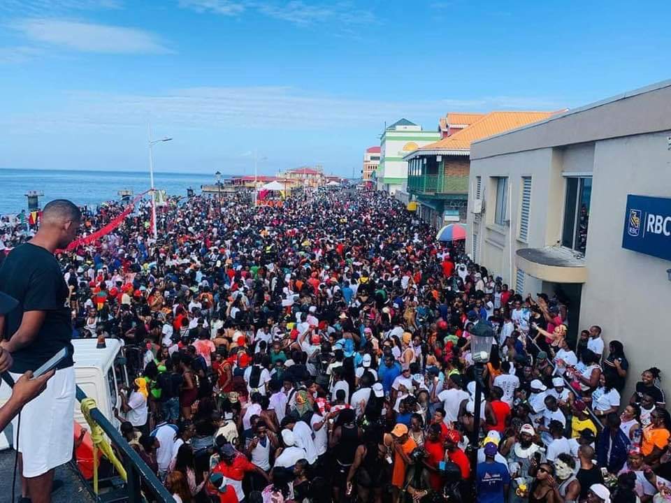 HeyNakala's tweet photo. Masssssss
Jouvert Jouvert
#MasDomnik2020 #PLAYDIRIDDIMPLAYMAS #DISCOVERDOMINICA
πΈ Chad Ambo https://t.co/nqpvp1WrcR