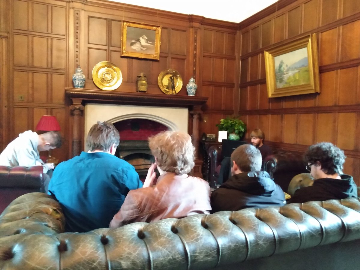 LampeterHistory's tweet photo. @LampeterHistory students partaking of afternoon tea at Gregynog Medieval Staff Student Colloquium 2020. #feelingmedieval https://t.co/5Su6hpZDYO
