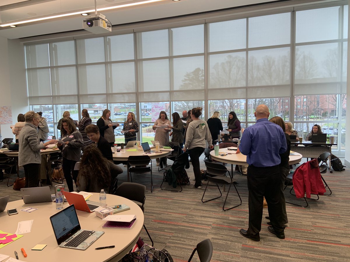 msfulbrght's tweet photo. These educators are on 🔥🔥🔥 @catawbaschools #engageinspirepower #CCSPL #cohort3 https://t.co/s8TxHjGE1b