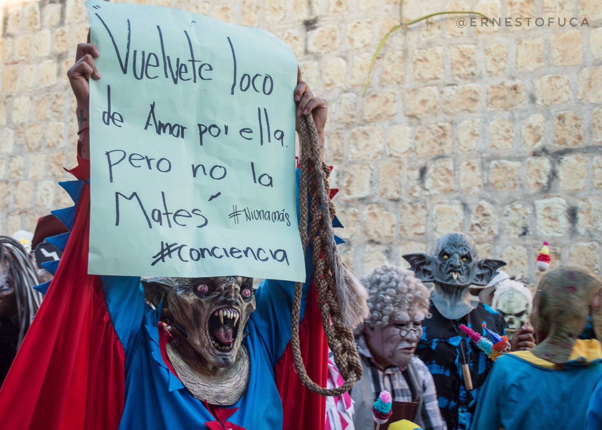 ernestofuca's tweet photo. Carnaval 2020 #Oaxaca https://t.co/pjwaXLf3IV