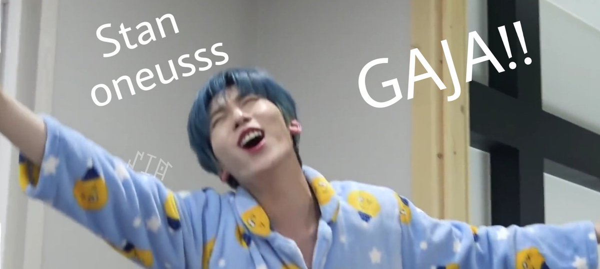 Kiki2297823395's tweet photo. Whenever Lit sounds :
#oneus #oneusmeme #meme #KEONHEE https://t.co/9X3MT27Rdn