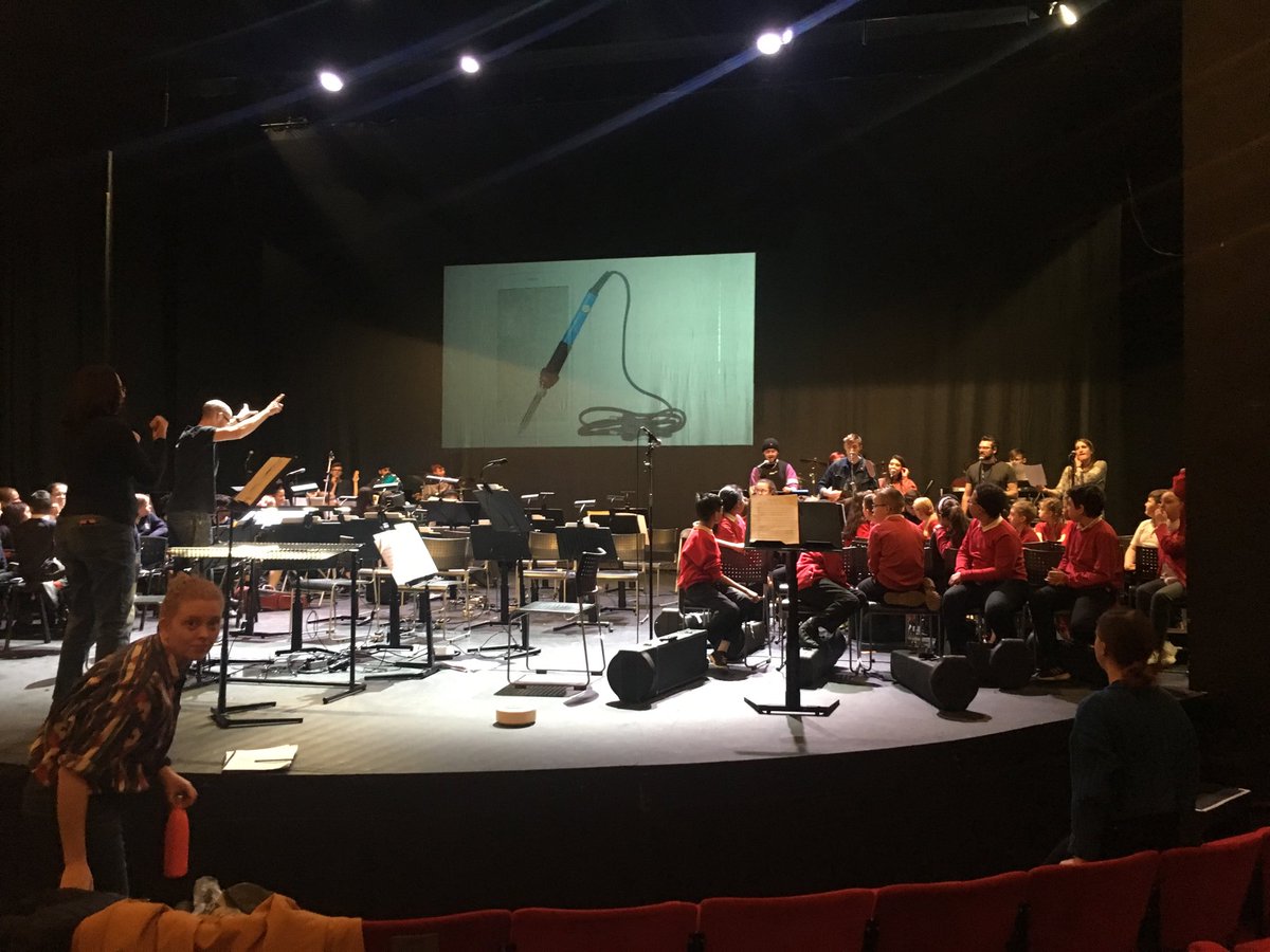 DEIRDRE BENCSIK tweet media