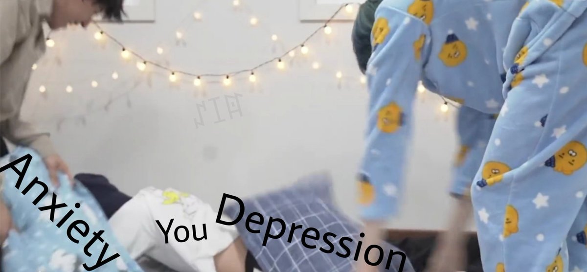 Kiki2297823395's tweet photo. 3 am be like :
#oneus #oneusmeme #meme #seoho https://t.co/NUx4XCXTyA