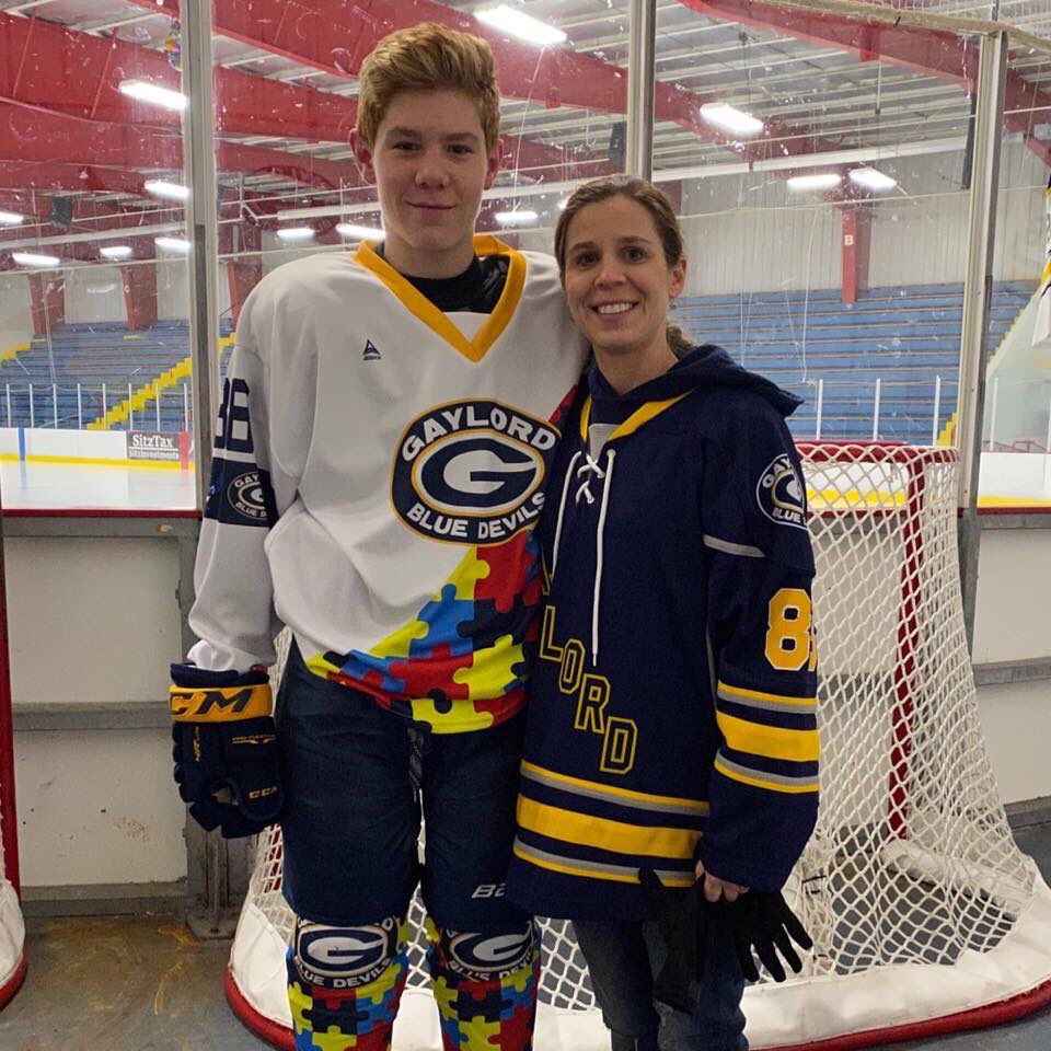 addixgear's tweet photo. Very cool! @gbluedevils wore custom autism awareness uniforms for their Reach Out game.
100% of gate fees and 50/50 proceeds went to Autism Center of Michigan's Gaylord location. What a great way to give back! #michiganhssports #addixgear #givingback #causegames https://t.co/7AZ8IRQKFo