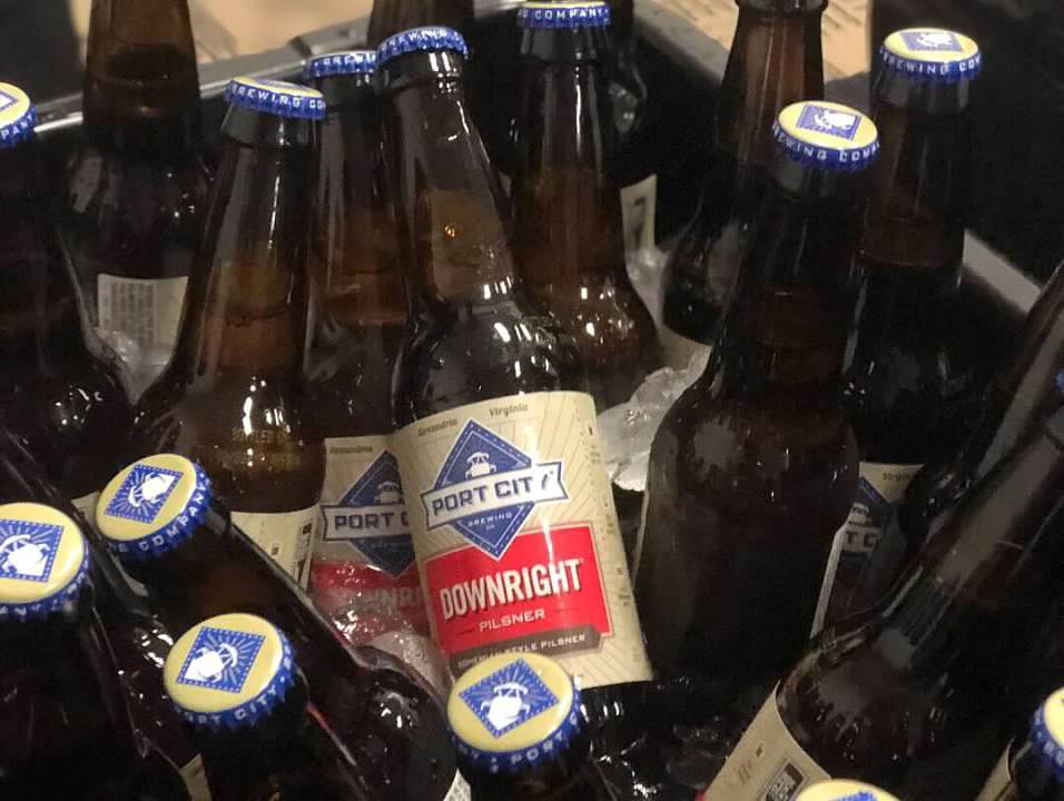 PortCityBrew's tweet photo. It's #FlagshipFebruary and @DCBeer spoke to our Founder Bill and other brewers and owners about Flagships they love!
#OptimalWit #DownrightPilsner #MonumentalIPA #Porter #EssentialPaleAle #DrinkLocal #BeerGrownHere
https://t.co/FtlUs2fcFi https://t.co/WzwR6BgV9o