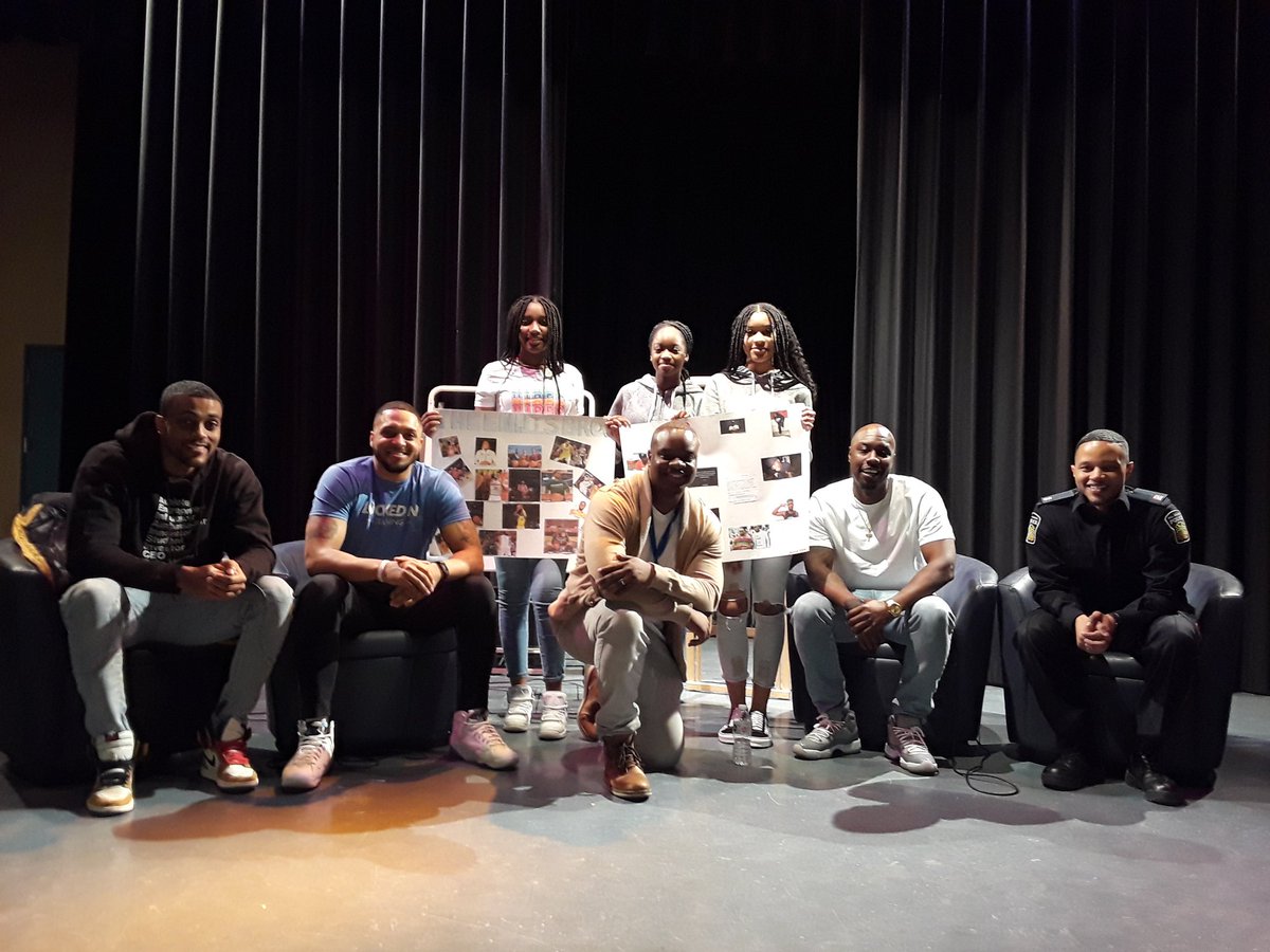 rjlee_ps's tweet photo. TY to our very special guests @Air_Canada_7 @b_ennis89 @21NPU_Community @jdera for speaking at our 1st Annual Peel Black Leaders Symposium!
.
#PeelBlackHistory
#Rjleeproud #peelproud #LockedInTraining @CoachDougie30 @lisanhart13 @PeelSchools @WRT_PDSB @PeelPolice @BCLions https://t.co/IeUav7Hp0T