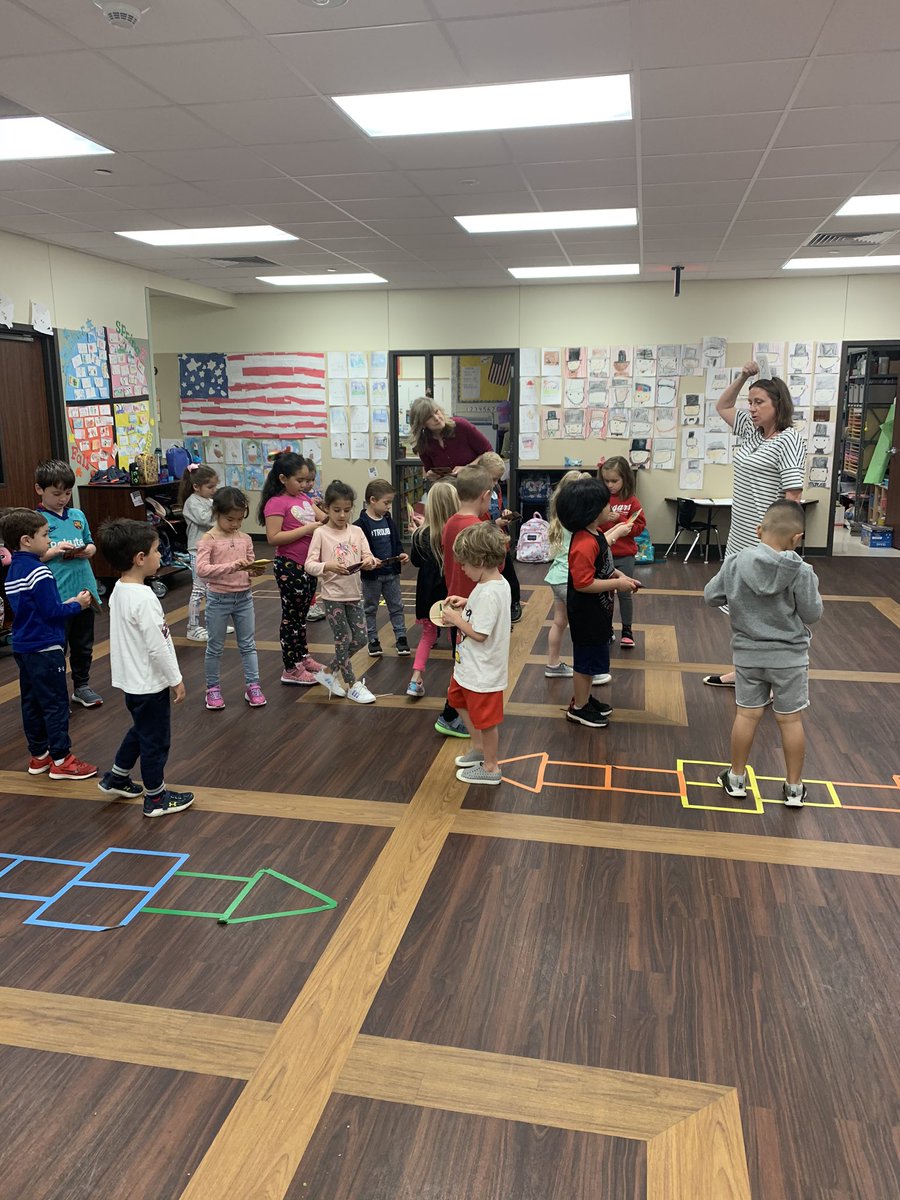 DaveSurdovel's tweet image. Saw fun &amp;amp; engaging Kindergarten lessons in Ms. Smith’s, @Courtn3yFranks &amp;amp; @KinderGarza classes with magnetic double 10 frames, #ClotheslineMath, number talks, rekenreks &amp;amp; reading at @TISDCES during district math walks today! @haley_galyean @annbutts_K2math @leslmeek #TomballMath