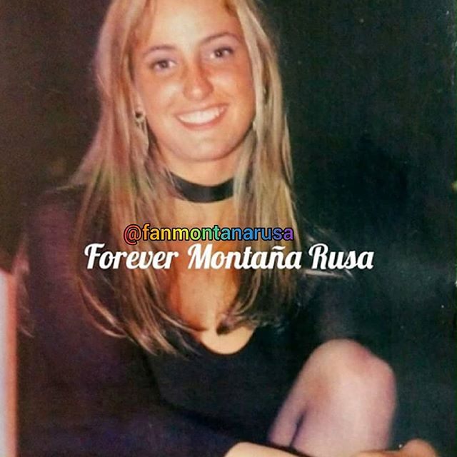 fanmontanarusa's tweet photo. Hermosa Claudia 😍💖💜❤
#MontañaRusa #novelaargentina #comedia #telecomedia #Verónica #ClaudiaDeLaCalle #actrizargentina #actricesargentinas #actriz #actress #fotoretro #foto #retro #recuerdo #recuerdos #bella #hermosa #los90s #90s #noventas https://t.co/8yBwCmitCE