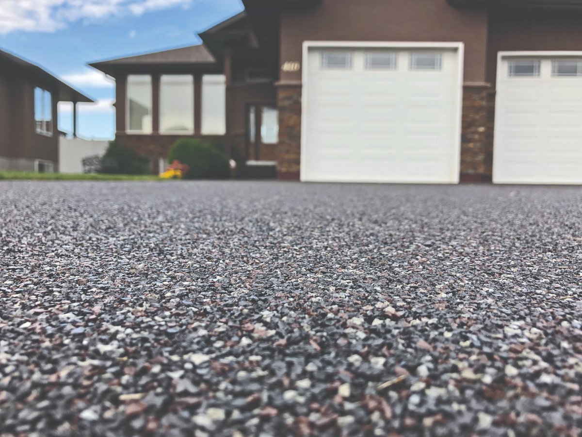 SHERCOMrubber's tweet photo. Shercom’s Rubber Paving specialists do more than just driveways. Bring new life into your sidewalk, backyard patio or pool deck. Call today to find out how to give your yard that “neighbour envy” #shercom #tireneutral #yxe  #rubber #rubberpaving #driveway #environment https://t.co/WDz4rDENU4
