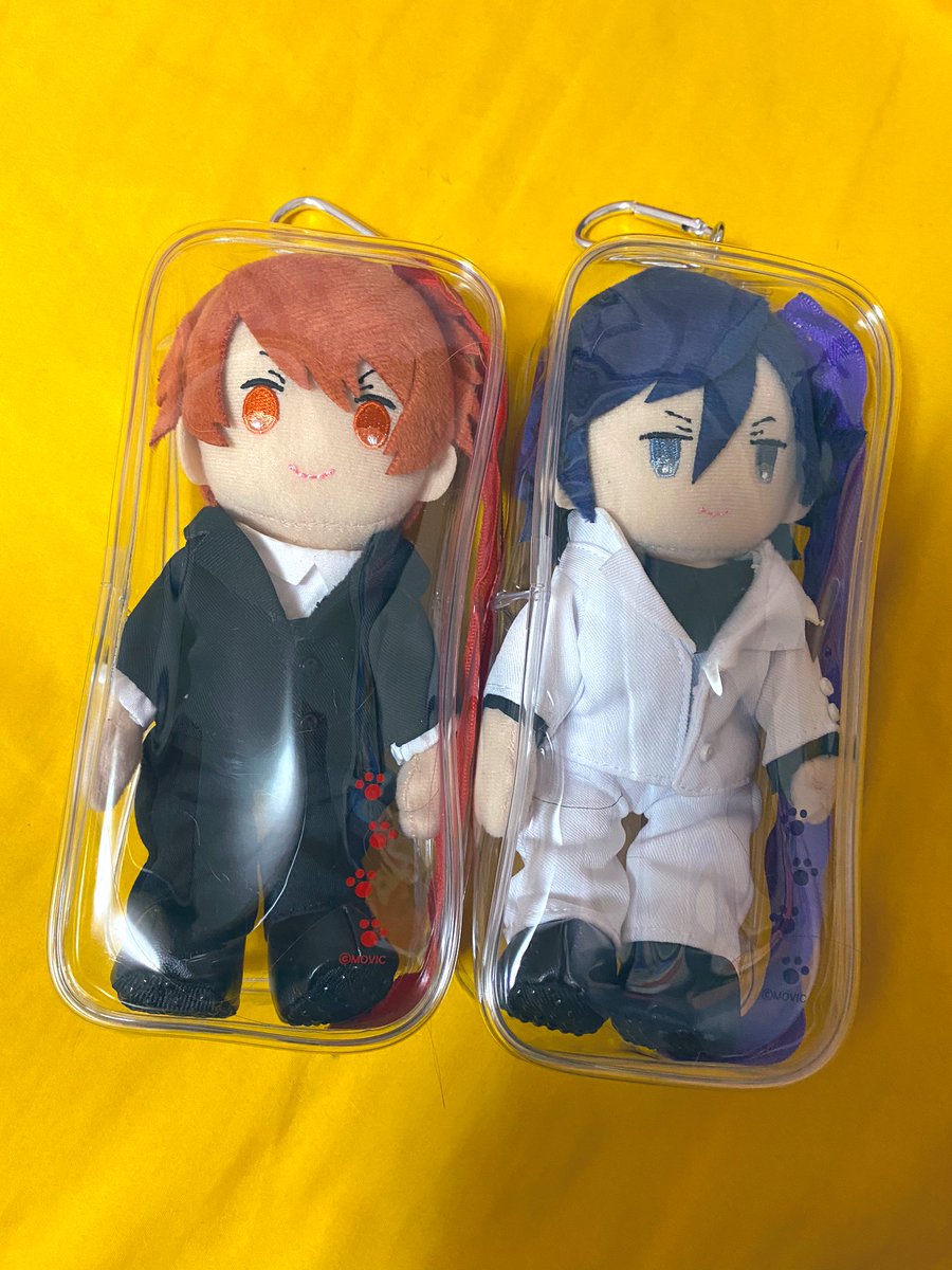 みぃ オタ垢 ぬいスターにくまめいとのお洋服がぴったりと見かけたのでくまめいとおでかけポーチを買ったらジャストサイズだった カラビナついてるから鞄につけられるし汚れる心配もない いい買い物した