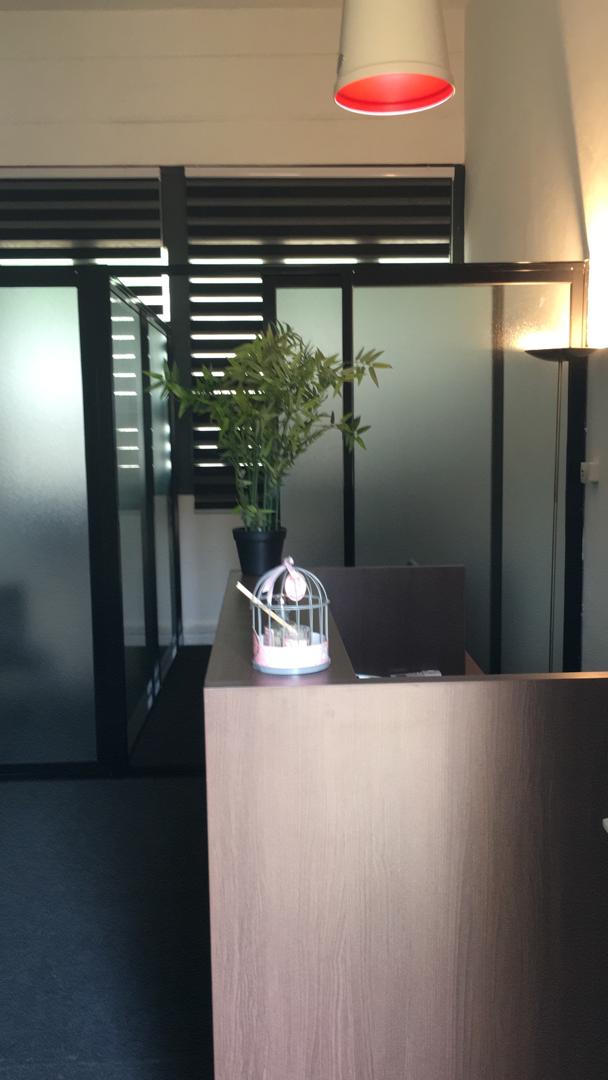 CityKo2's tweet photo. Vos Privilèges Chez My Coworking Space  
Accès au service de restauration City.Ko.
  Réservation divers (hôtel, transport routier, aérien  et ferroviaire). Organisation d’évènement d’entreprise et privé
contact : 673393253/657926803
e-mail : mycoworkingspace@cityko-cm.com https://t.co/f9tRZoEUWI
