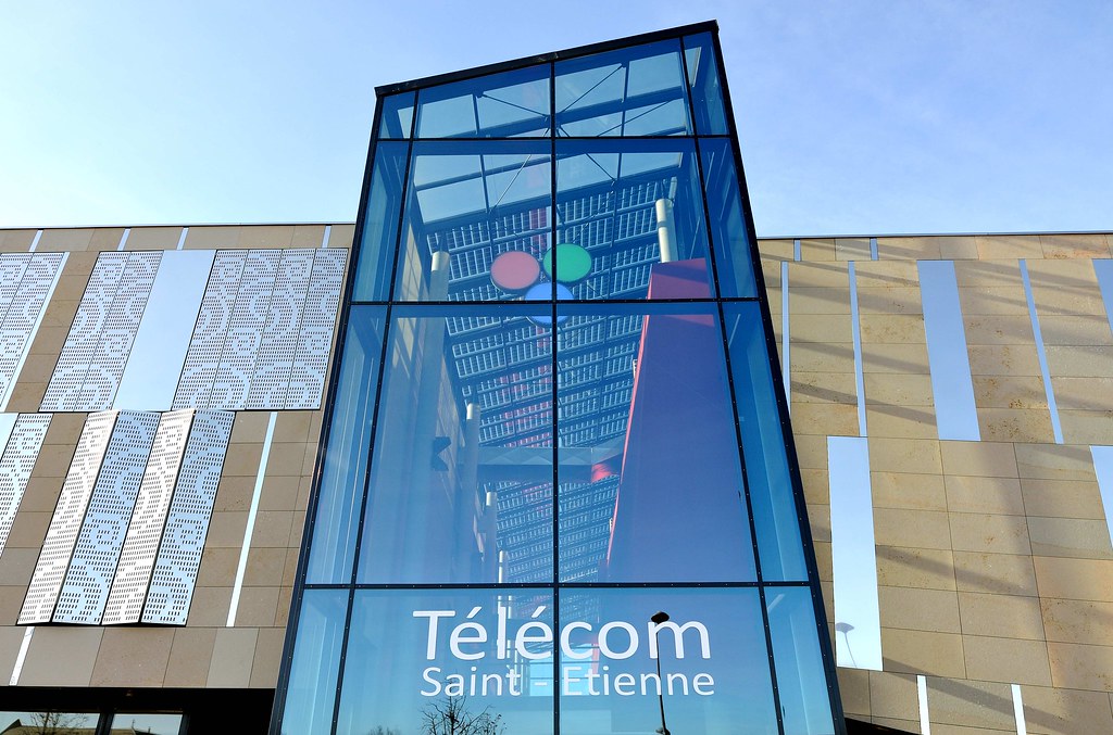 DjangoGirlsStE's tweet photo. Merci à notre sponsor @TelecomStE 
 qui accueille l'événement les 4 et 5 avril dans ses locaux !
inscriptions -> https://t.co/Q4fS6TprzB #saintetienne https://t.co/jlSSZol27J