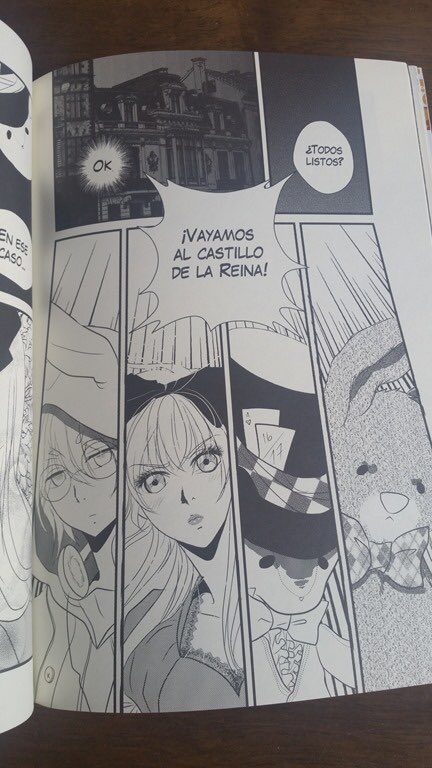 KokoRoRevista's tweet photo. Lindos recuerdos!
Una breve reseña de #TheTwoQueens, de la autora @_gyrhs 👑✨ Por el blog de #UnicornCarnival ✨ https://t.co/gwr7PniHqV 🐇✨.
.
¿Te gustaría leer los tomos de #WonderlandLegend? ¡Entra a https://t.co/gLase33DUh!? https://t.co/bSdrn6s2GD