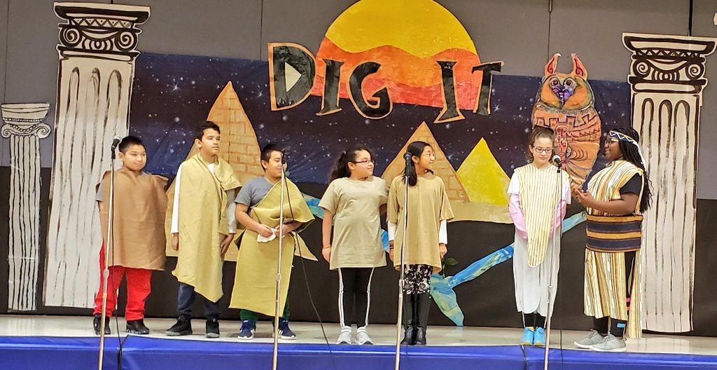 Marjorie Dwyer (@randolphvocal) on Twitter photo Randolph 5th Grade rocked Dig It! ๐ถ๐ผ๐ต <a href="/RandolphART/">ms. staley</a> thank you for the backdrop and artistic help!๐จ๐ฉโ๐จ๐ญ๐๏ธ๐จโ๐จ <a href="/APSArts/">APS Arts Education</a> <a href="/APSVirginia/">Arlington Public Schools</a> Randolph 5th Grade rocked Dig It! ๐ถ๐ผ๐ต <a href="/RandolphART/">ms. staley</a> thank you for the backdrop and artistic help!๐จ๐ฉโ๐จ๐ญ๐๏ธ๐จโ๐จ <a href="/APSArts/">APS Arts Education</a> <a href="/APSVirginia/">Arlington Public Schools</a>
