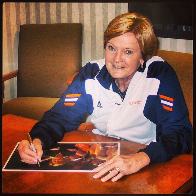 4thofJulyLive's tweet photo. "You are in control of your life. There are four things you can control everyday of your life: attitude, work ethic, how you treat others and how you treat yourself." ~ Coach Pat Summitt #MondayMotivation #webackpat https://t.co/46AV1IHkSs