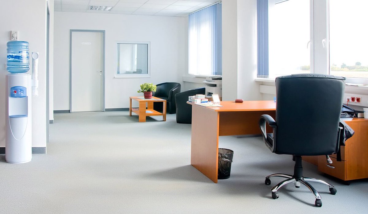 CASCEPILLOS's tweet photo. ¡La limpieza de suelos en #oficinas es vital para que se vea perfecta! 🌟👌

La #desinfección y #limpieza de suelos #enmoquetados y superficies tapizadas de sillas, sillones y otro tipo de asientos debe hacerse con sumo cuidado. https://t.co/Zrdhj20AGf
