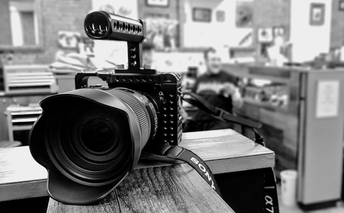 MF_Som_Taylor's tweet photo. Had the pleasure of doing some more filming yesterday at @triplesixstudios for @danhartley666 , video coming soon!
Keep an eye on Dan's insta🤘🎥👀
#sonya7sii #videographer #filming #tattoolife #sigma #fotodiox https://t.co/9VWbKXG2rW