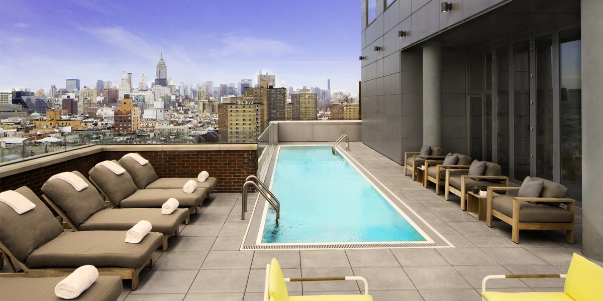 Rooftop event bookings are heating up! Mr. Purple is just as cool and vibrant as it’s Lower East Side neighborhood.