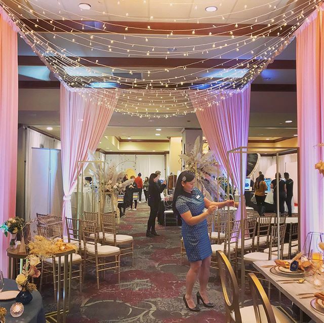 SitkaStudios's tweet photo. Another great day at @aweddingaffair 2020!  Thanks everyone for being such a fantastic team. Looking forward to an awesome 2020 wedding season with all of you! @imaginethatevents @riverrockcasinoresort @botanyandbloom @blushingrentals @boxnotbox @pederse… https://t.co/ZqnpbmR1Cz https://t.co/EJIfDu41Wu