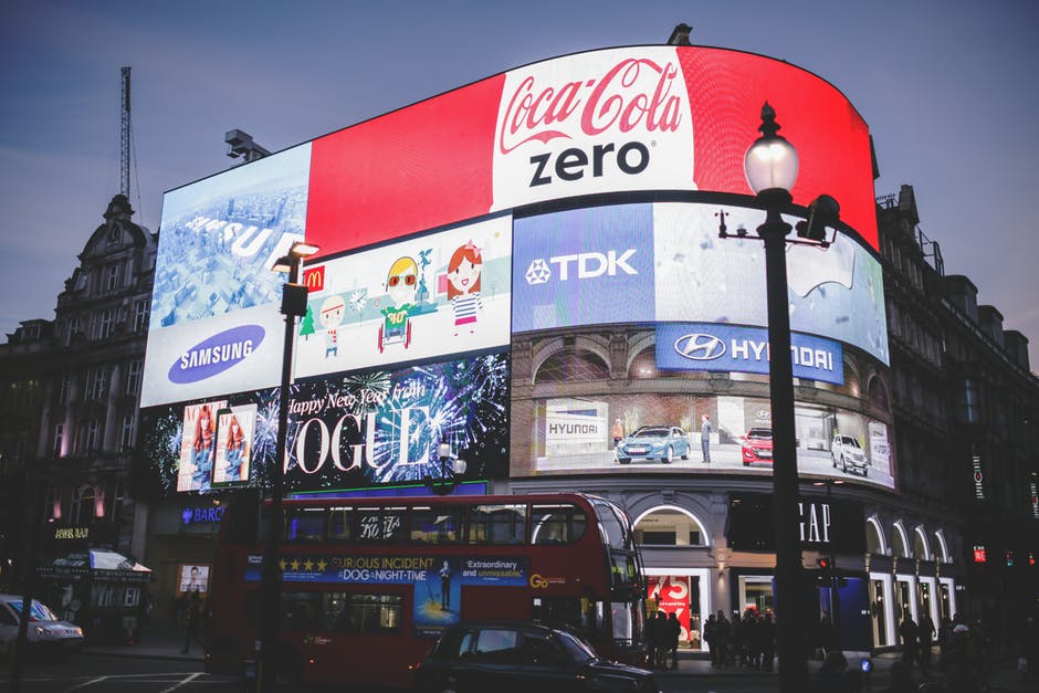 Aqaba_Digital's tweet photo. 90% of consumers say ads influence their purchase decisions. Want to squeeze every last penny of usefulness out of your advertising dollars? Contact us!
.
.
#Aqabatech #Advertising #WebDesign #Marketing https://t.co/nNT5L1p3tJ