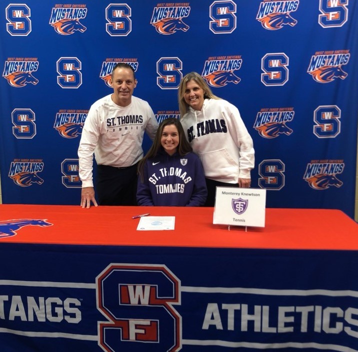 A big Mustang congratulation's to Monti Knewtson on her commitment to attend St. Thomas to continue her education and tennis career with the Tommies.  Best of Luck Monti!! St. Thomas will be proud to have you at their institution. Blue Pride!