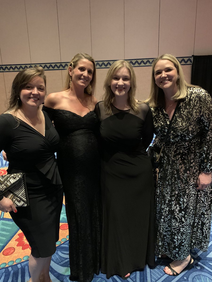 TrainingMagUS's tweet photo. “Training Matters because it helps us build lifelong careers for our employees” Fisher Investments #trainingtop125 https://t.co/rCZ6ga2lQl
