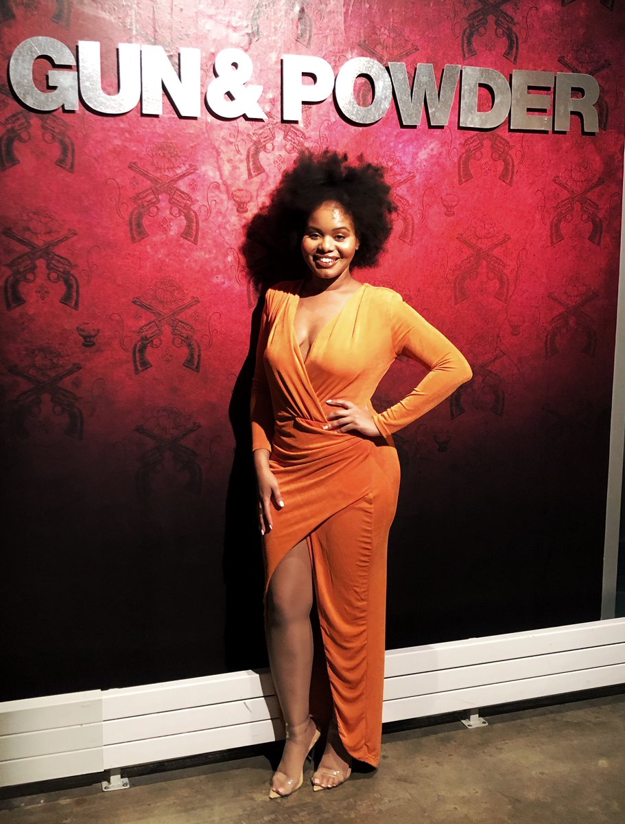angelicacheri's tweet photo. And that’s a WRAP. Happy Closing to @GunAndPowder at @sigtheatre What an HONOR @BossRaum #HappyClosing #SigGunAndPowder #SistersClarke https://t.co/zWmJDxmLo2