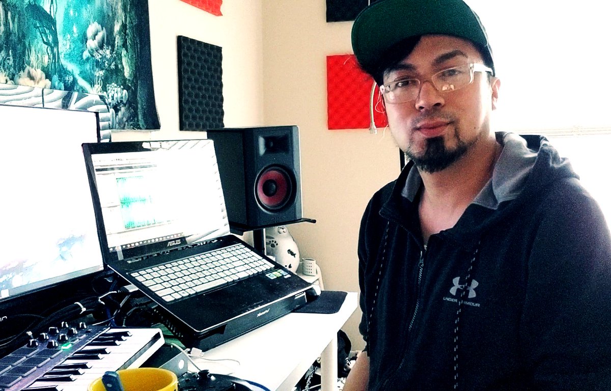 Hyp3rLynx's tweet photo. If it's important to you, you'll find a way, if not, then keep making excuses. GET 2 WERK!
Mixing and mastering my new single Coquito, coming out next monday!
Follow me @Hyp3rLynx
#hyp3rlynx #hyp3rlynxmusic #hyp3 #hyp3r #lynx #coquito #moombahton #musicmaker #edm #edmtunes https://t.co/jUmjxfwJkU